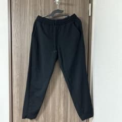 UNIQLO ウルトラストレッチアクティブジョガーパンツ L Blackのサムネイル