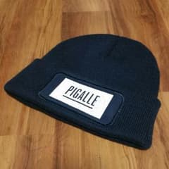 PIGALLE ニット帽　ビーニーのサムネイル