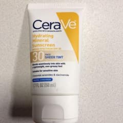 お値下げ　cerave ミネラルサンスクリーン　SPF30のサムネイル