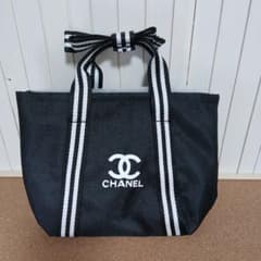 CHANEL トートバッグ ブラック ホワイト ノベルティ未使用のサムネイル