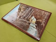 エルトン・ジョン・エイズ基金支援 写真集 「4 Inches」ケイト・モス表紙 エルトン・ジョン・エイズ基金支援 写真集 「4 Inches」ケイト・モス