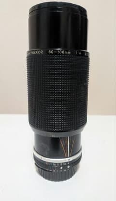 NIKKOR 80-200mm f/4 ズームレンズのサムネイル