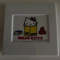 Hello Kitty マグネットのサムネイル