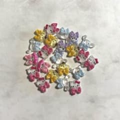 ネイルパーツのサムネイル