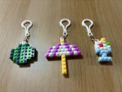 ブロックキーホルダー　ハンドメイドのサムネイル