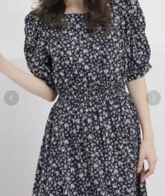 ハニーズ　honeys スクエアネックワンピース　花柄　S colza ワンピのサムネイル