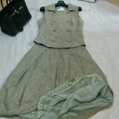 フォクシー美品 タグつきお嬢様必見アイテムになりそうな一着です。のサムネイル
