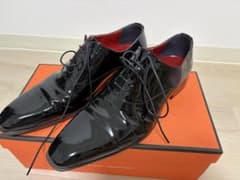 Queen Classico ストレートチップ エナメルシューズ 40のサムネイル