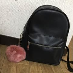 forever21レザーリュック♡チャーム付きのサムネイル