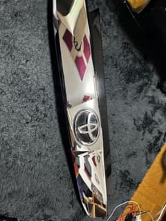 30ヴェルファイア AGH30W  前期バックドアガーニッシュのサムネイル