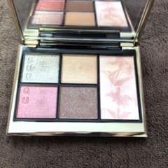 SUQQU アイ＆フェイス コンパクト 102 暖灯 限定品 - メルカリ
