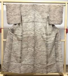 B5夏物 本場小千谷縮 波模様 ベージュ 麻 小紋 薄物 絽 紗 着物 K198 B5夏物 本場小千谷縮 波模様 ベージュ 麻 小紋 薄物 絽 紗 着物 K198