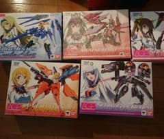 アーマーガールズプロジェクト IS〈インフィニット・ストラトス〉 5体セットのサムネイル