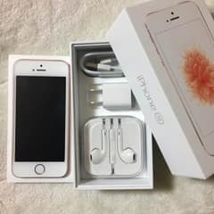 iPhoneSE 64GB ローズゴールド Softbankのサムネイル