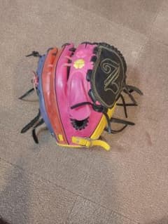 ももクロ　イメージ軟式グローブのサムネイル