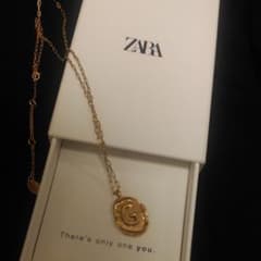 ZARA アルファベットネックレス　イニシャル【G】のサムネイル
