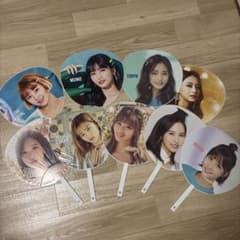 TWICE うちわ 8枚セットのサムネイル