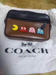 美品◎『COACH パックマン(Pac-Man) ショルダーバッグ』1点限り☆のサムネイル