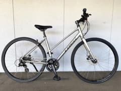 h*y様 TREK FX 1 クロスバイク シルバー、2×8段　　籠備品付き h*y様 TREK FX 1 クロスバイク シルバー、2×8段 籠備品付き - メルカリ