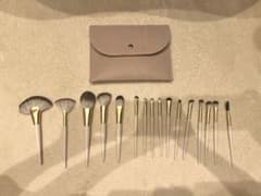 メイクブラシ16本セットのサムネイル
