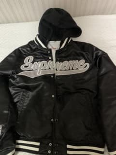 SUPREME Mサイズ Hooded Satin Varsity Jacketのサムネイル