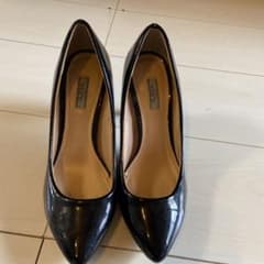 エナメルパンプス 黒　　ILIMAのサムネイル