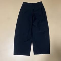 UNIQLO　ユニクロ　ジャージバレルレッグパンツのサムネイル