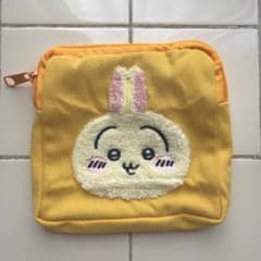 ちいかわ もこもこポーチ2 うさきのサムネイル