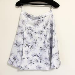 【美品】PROPORTION 花柄スカートのサムネイル