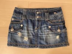 売り尽くし！バーバリーブルーレーベル♡デニムミニスカートのサムネイル