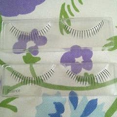 下まつげ用つけまつげのサムネイル