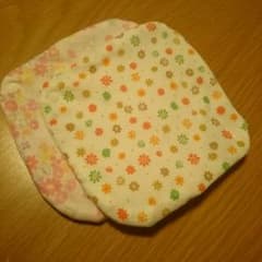 防水布入り軽い日用布ナプキンのサムネイル