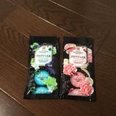 レノア アロマジュエル ガーネットピォニー エメラルドブリーズ 香り付け剤のサムネイル