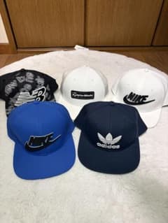 adidas NIKE new balance キャップのサムネイル