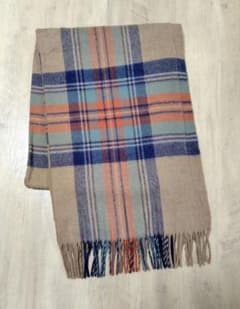 軽くて暖か チェック柄 カシミヤ 大判マフラー ストール ベージュ系のサムネイル