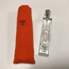 エルメス hermes 李氏の庭 香水edtのサムネイル