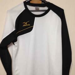 ミズノ 長袖Tシャツのサムネイル