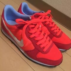 ねね様取り置き中★NIKEのスニーカーのサムネイル
