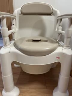 【値下げ】　安寿　介護用トイレのサムネイル