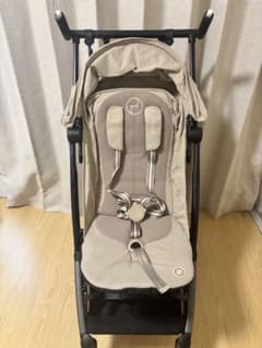 cybex ベビーカー ベージュのサムネイル