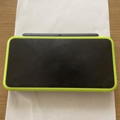 NEW ニンテンドー 2DS LLのサムネイル