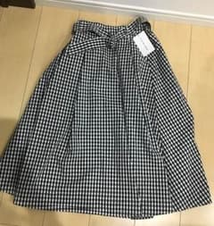 チェックスカートのサムネイル