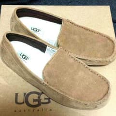 UGG♡むっちゃかわいぃペタンコ靴 メンズにも！ アングリッド好きにも♡のサムネイル