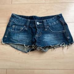 デニムショートパンツのサムネイル