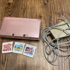 ピンク ニンテンドー3DS 本体 ゲームカード付きのサムネイル