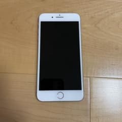 iPhone 8 Plus Silver 64 GB au SIMフリーのサムネイル