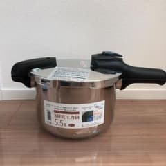 3層式圧力鍋　5.5L  パール金属のサムネイル