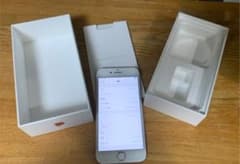 【美品】iPhone 7 RoseGold 128 GB(SIMロック解除済)のサムネイル