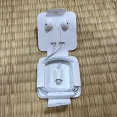 純正Apple EarPods with Lightning Connectorのサムネイル