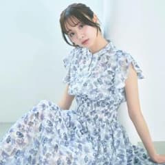 toccocloset フラワープリントシャーリングワンピースのサムネイル